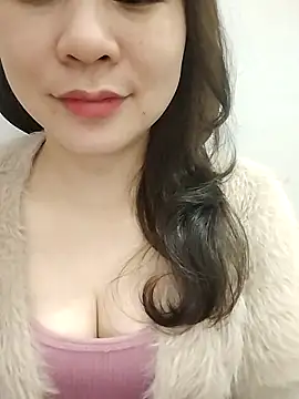 Girl Shy2000 online show from February 4, 11:42 pm