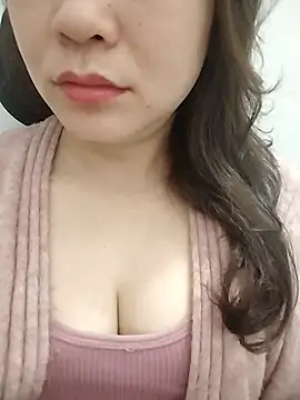 Girl Shy2000 online show from February 15, 10:50 pm