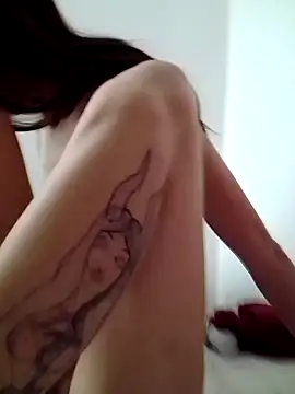 Snapshot of MamyRico chatting on October 11, 3:54 pm MamyRico online show from October 11, 3:54 pm