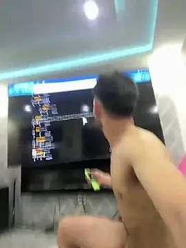 Moisesjrtapia online show from March 9, 2:48 am