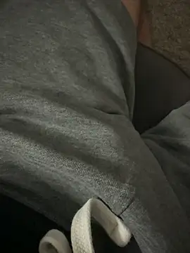 yeti1 online show from October 4, 3:04 am