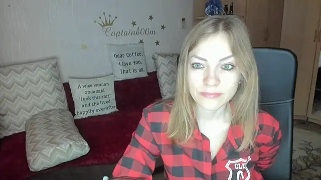 Tiffany Bates online show from October 9, 3:48 am