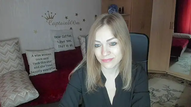 Tiffany Bates online show from October 11, 4:01 am