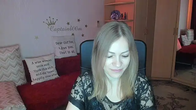 Tiffany Bates online show from October 17, 3:42 am