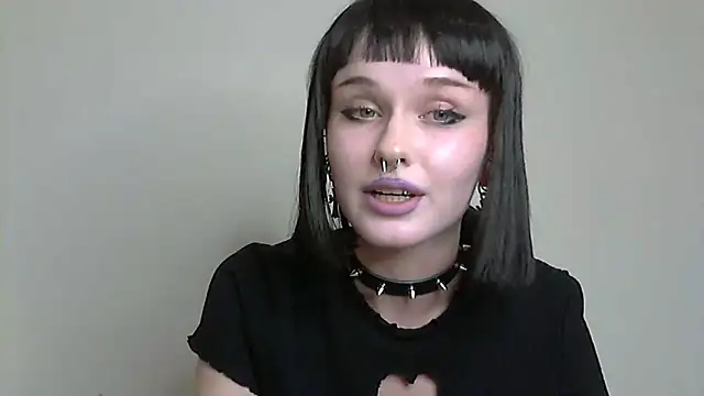 Paradoxy  online show from October 4, 7:45 pm