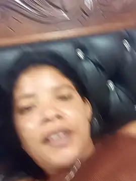 Snapshot of Mari_Piernina69 chatting on August 1, 3:17 am Mari Piernina69 online show from August 1, 3:17 am