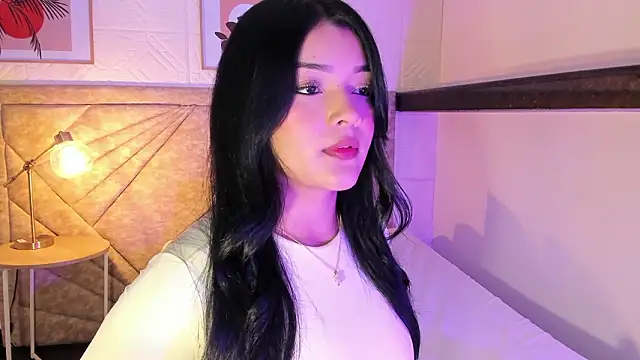 EmmaBlossom online show from March 13, 12:45 pm