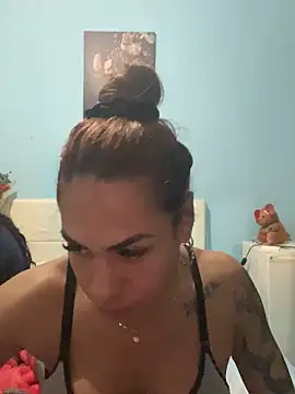 Naomi24herr online show from November 27, 5:53 am