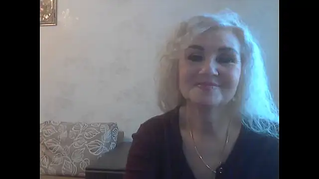 Snapshot of LadySexyBlond chatting on March 21, 11:59 am LadySexyBlond online show from March 21, 11:59 am