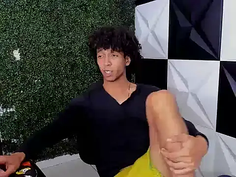 xion ez online show from October 17, 8:55 pm