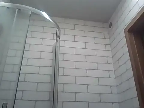 Snapshot of CristalDad chatting on November 25, 7:03 pm CristalDad online show from November 25, 7:03 pm