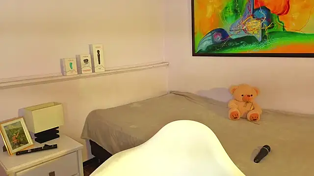 katiaa lovv online show from April 13, 12:10 pm