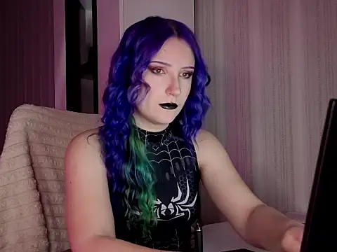 violet-siren-x online show from April 10, 9:14 am