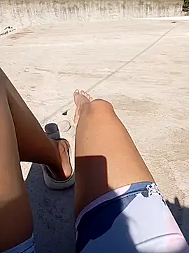 CrisHot202 online show from October 18, 7:03 pm