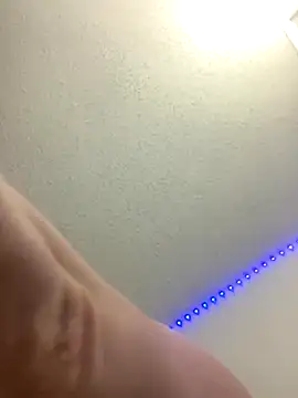 Snapshot of BuzzBunni69 chatting on November 26, 12:44 am BuzzBunni69 online show from November 26, 12:44 am