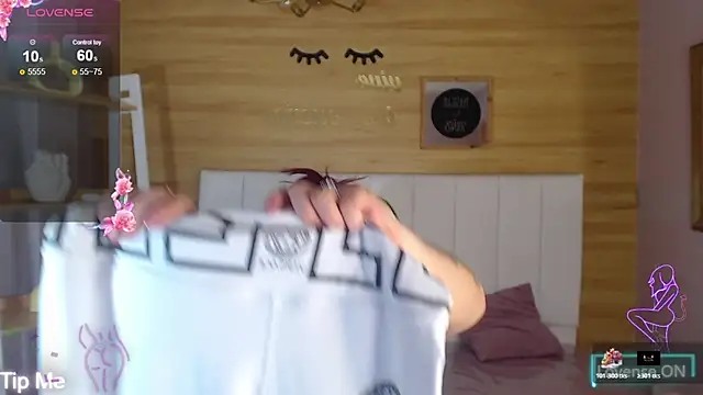 draviana a  online show from November 21, 3:05 am