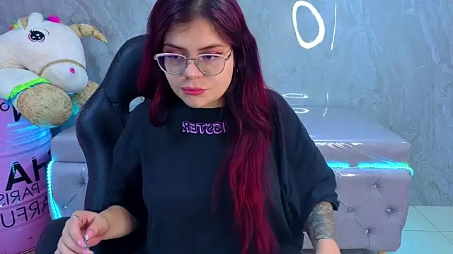 draviana a  online show from February 6, 3:11 am