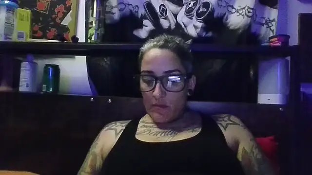 inkdmagz online show from November 12, 2:12 am