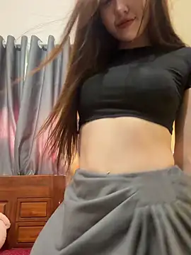 Snapshot of Quynhbabysexy chatting on June 22, 6:54 am Quynhbabysexy online show from June 22, 6:54 am
