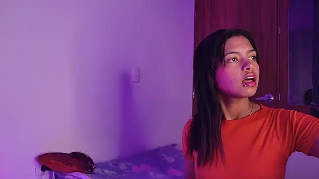 Snapshot of miamiller188 chatting on November 14, 11:35 pm miamiller188 online show from November 14, 11:35 pm