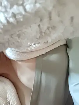 Paul-paul11 online show from December 5, 2:42 am