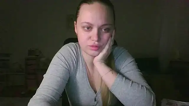 Cynoraye online show from March 1, 1:40 am