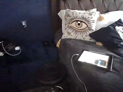 Snapshot of sad_fucking_boy chatting on October 9, 4:38 pm sad fucking boy online show from October 9, 4:38 pm