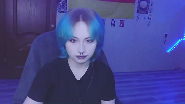 LeisaHopperstad online show from February 19, 2:13 pm