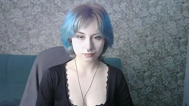 LeisaHopperstad online show from March 26, 2:33 pm