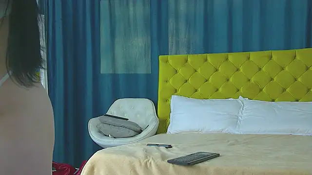 RubyHills online show from March 13, 5:14 am