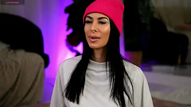 EvaAmanti online show from January 18, 4:27 am