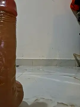 Snapshot of moka12378 chatting on November 14, 12:59 pm moka12378 online show from November 14, 12:59 pm