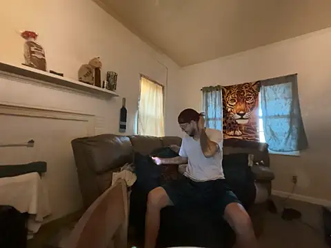 Snapshot of ThrowedWorldWide chatting on February 17, 1:07 pm ThrowedWorldWide online show from February 17, 1:07 pm