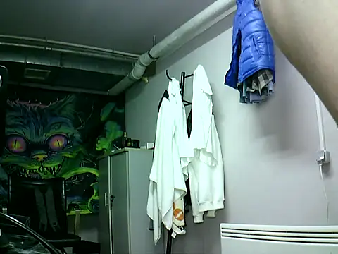 Snapshot of krerem chatting on October 23, 3:11 pm krerem online show from October 23, 3:11 pm