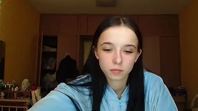 Emilia Light online show from April 28, 12:32 pm