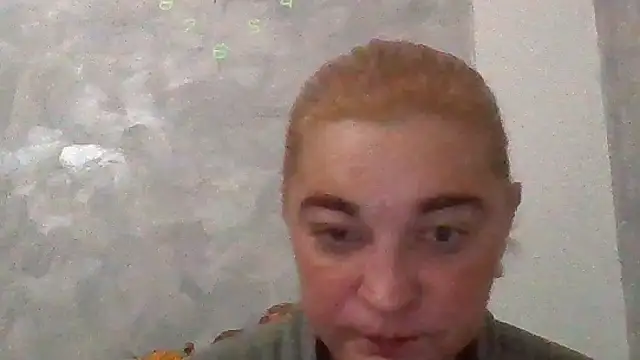 GoldenAngelMilf online show from January 6, 5:33 am