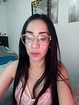 YaraDuartee online show from January 16, 9:19 pm