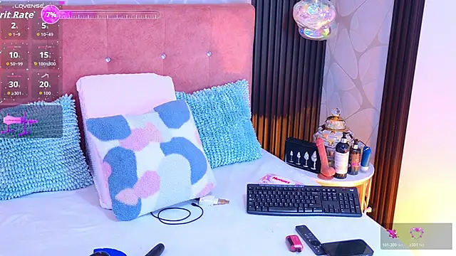 LiaTeylor online show from March 26, 7:08 pm