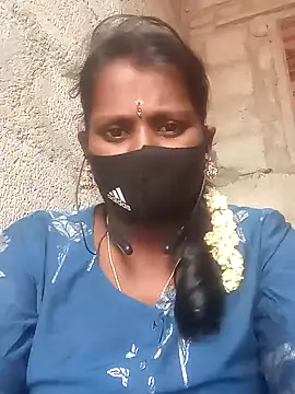 Snapshot of Tamil_Hot_Sandy chatting on October 2, 8:54 am Tamil Hot Sandy online show from October 2, 8:54 am