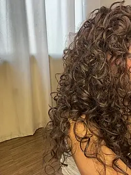 Capricho 01 online show from March 19, 6:01 pm