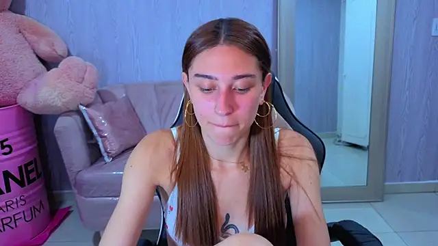 beba fox a online show from April 1, 3:07 am