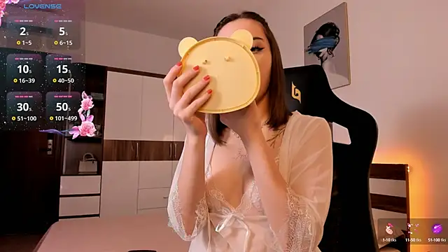 Snapshot of AmyVilvet_ chatting on September 28, 8:14 pm AmyVilvet online show from September 28, 8:14 pm