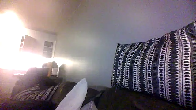 ElviraRose online show from October 10, 6:29 pm