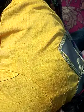 Snapshot of khushbuDarchut71 chatting on November 11, 4:18 pm khushbuDarchut71 online show from November 11, 4:18 pm