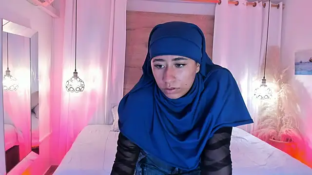 Snapshot of Ridwana_Haddad chatting on January 5, 5:27 pm Ridwana Haddad online show from January 5, 5:27 pm