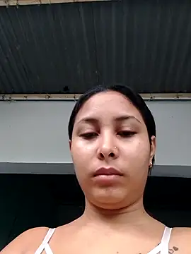Snapshot of mommy-hot-valeria chatting on October 17, 1:03 pm mommy-hot-valeria online show from October 17, 1:03 pm