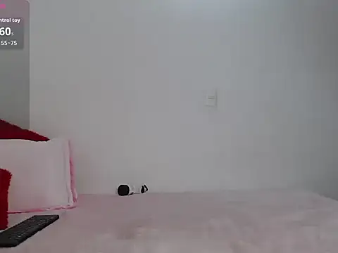 Snapshot of raina_azul chatting on November 21, 11:31 am raina azul online show from November 21, 11:31 am