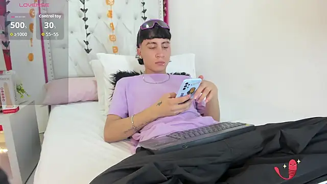 XaanderGrey online show from October 27, 7:29 pm