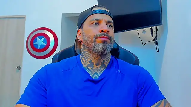 JoshRigby online show from January 9, 6:42 pm