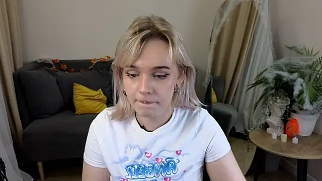 MayWins online show from October 29, 9:27 pm